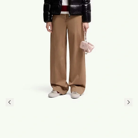 Moncler Abbadia Short Down Jacket - Picture 7 of 9